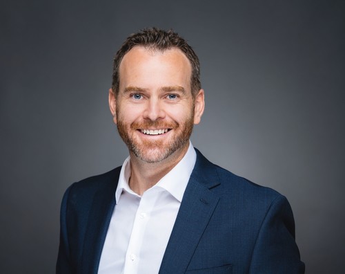 Stephen Stow, B. Comm