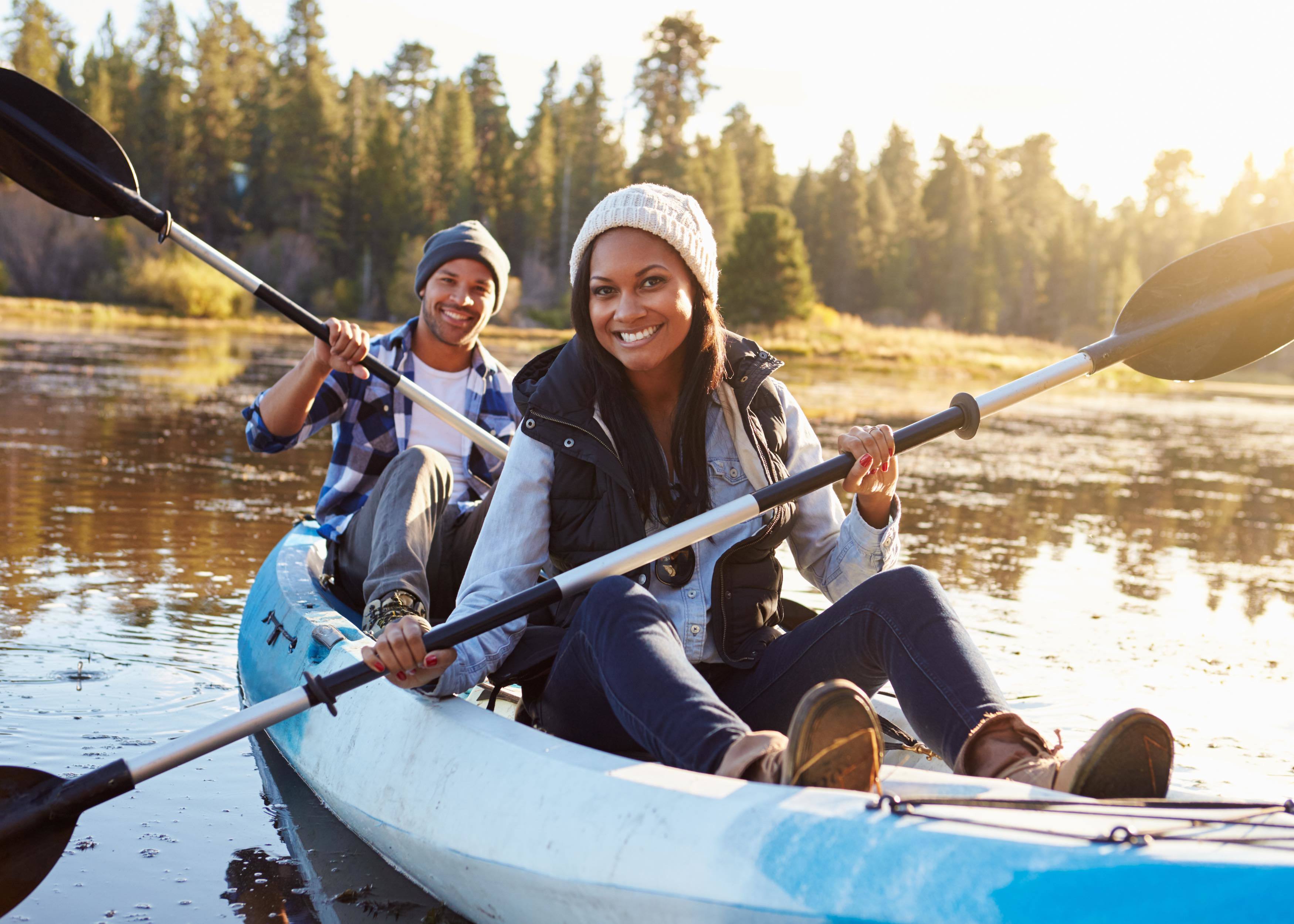 Couple%20canoeing