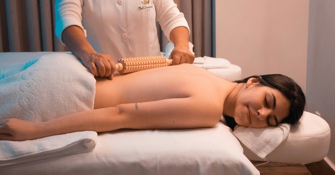 What Is Physical Therapy for Lymphedema and How Can It Help Reduce Swelling?