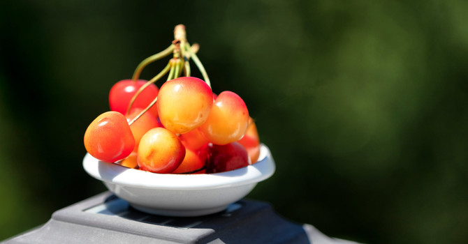5 Surprising Health Benefits of Rainier Cherries: A TCM Perspective image