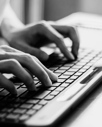 Link to: https://www.carecredit.com/go/ZPV119/?dtc=DS9X&sitecode=CCLBADS9X