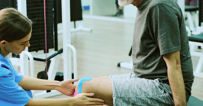 Safeguard Your Knees from Arthritis: Essential Tips from Eugene's Back2Strength 