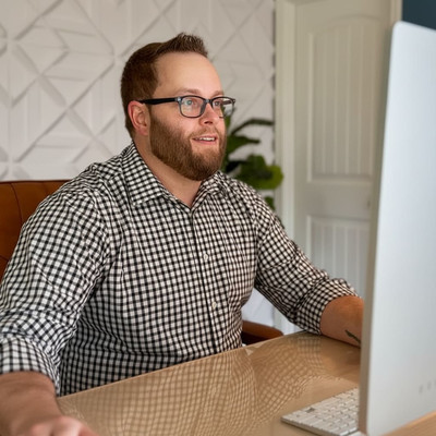 Link to: https://lifelogic.janeapp.com/#staff_member/1