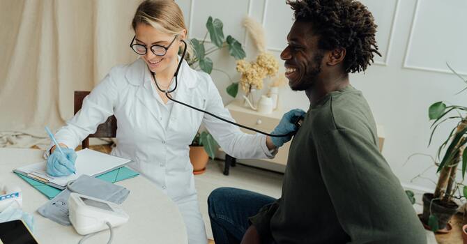 What's Going On When Your Hips Are Making Noise?