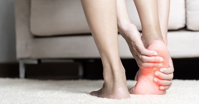 How Shockwave Therapy for Plantar Fasciitis Reduces Foot Pain