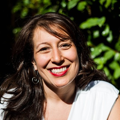 Link to: https://www.julianakramer.com/