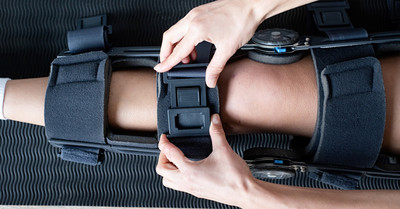 Custom knee brace fitted to support joint stability and recovery from injury. Professional bracing services provided by physiotherapists at Great North Physiotherapy in Niagara-on-the-Lake.