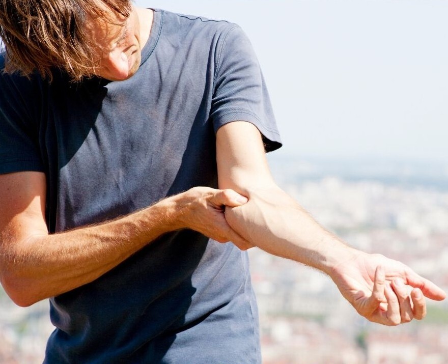 golfers_elbow_tendonitis_treatment_tampa_2026 (1)