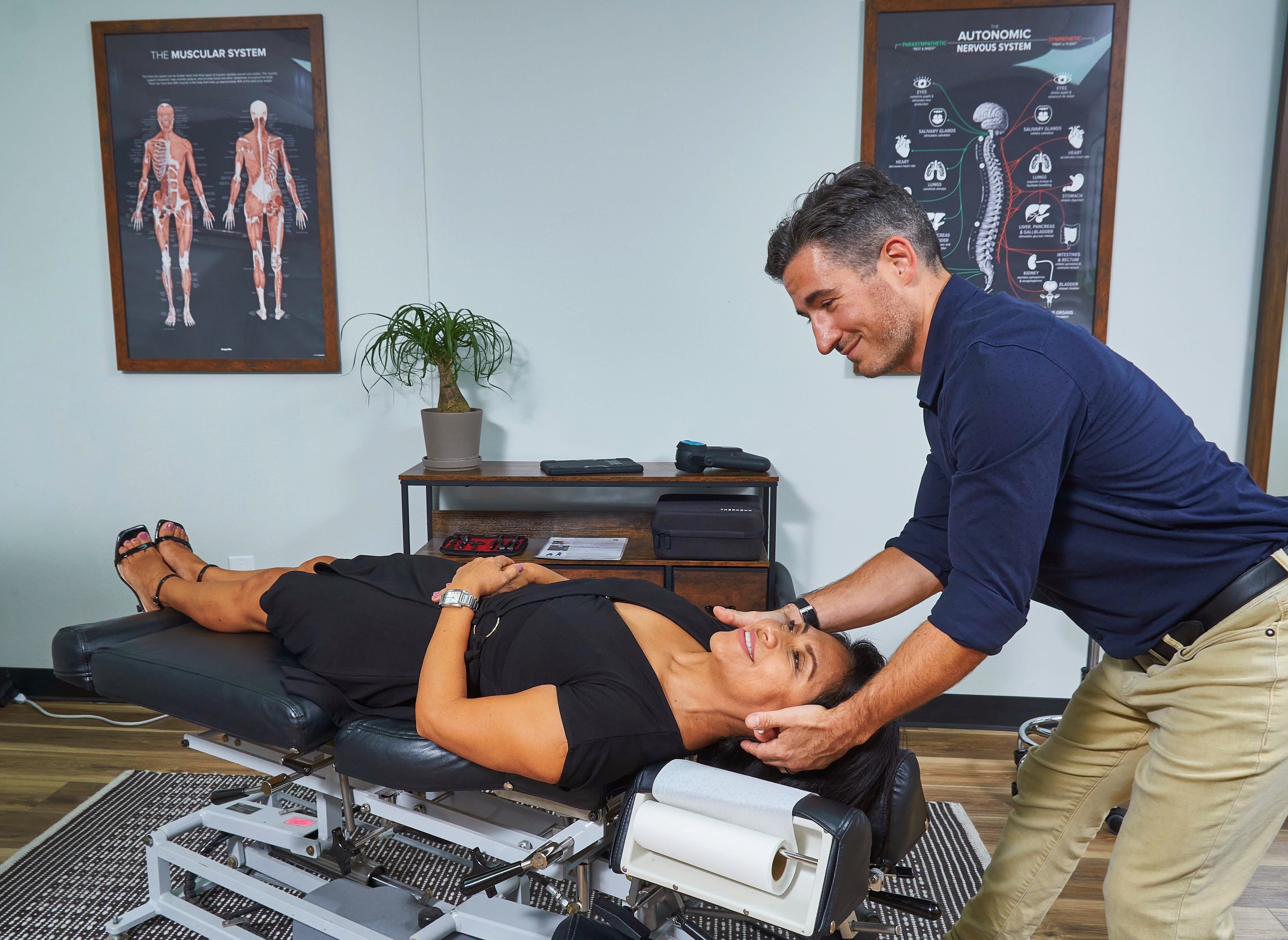 whiplash-chiropractor-tampa-2025