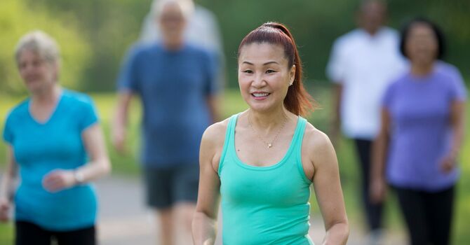 Three point Toe raises