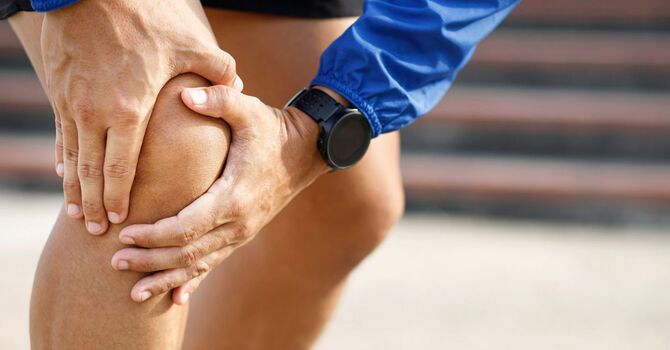 Runner's Knee: What It Is, Why It Happens, and How Chiropractic Care Can Help image