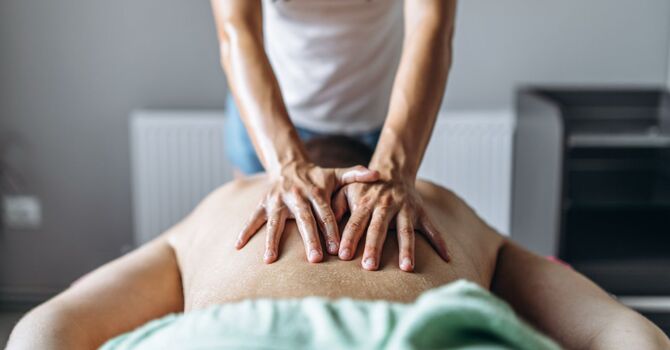 Why Student and Intern Massages Are a Great Option for Regular Care