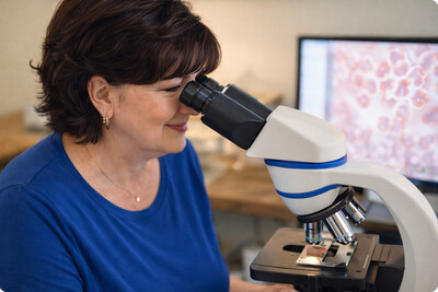 Link to: /programs/live-blood-microscopy