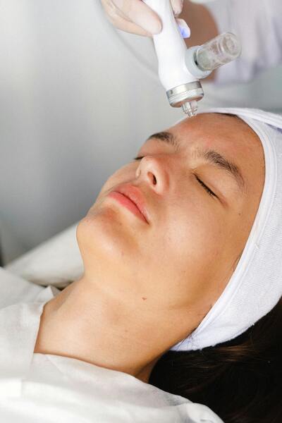 Link to: https://rnmedspa.com/services/face-treatment