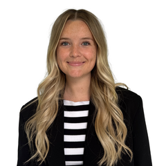 Ashlyn%20website%20photo%202026%20(2)