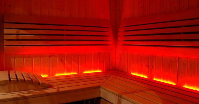 Unlock Infrared Sauna Benefits: The Science-Backed Way to Glow, Detox & Restore
