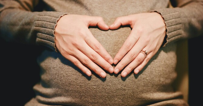 Chiropractic Care During Pregnancy: Is It Safe and What Can It Help?