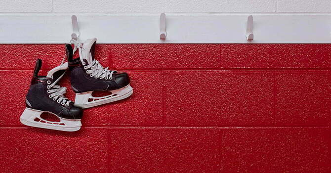 Hockey Stretches Every Player Should Be Doing