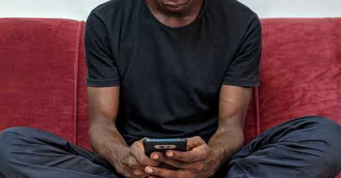 Could Our Phones Be Giving Us Tech Neck?