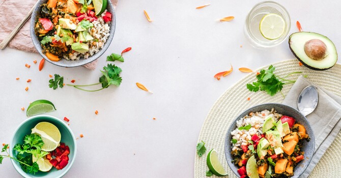10 Common Challenges with Eating and Weight Loss When You Have ADHD image