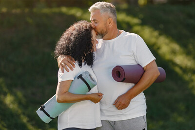 Senior couple exercising 