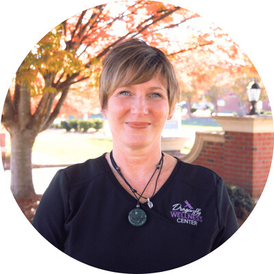 Jen offers massage therapy in Lake Wylie, South Carolina for pain, stress, and injuries.