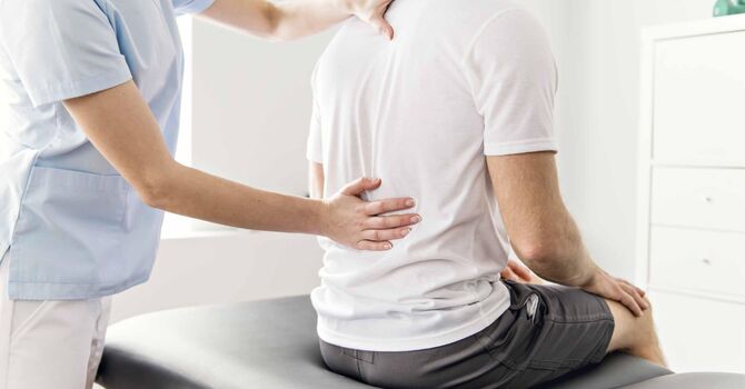 Top Non-Surgical Treatments for Lower Back Pain in Miami image