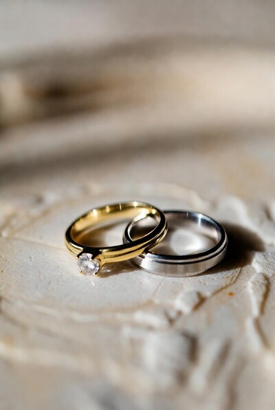 couples-therapy-marriage-counseling-illinois-AI-generated image by Grok.