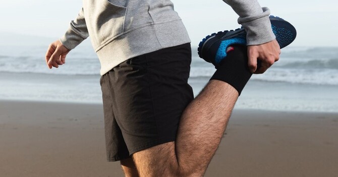 Healing Knee Pain Naturally image