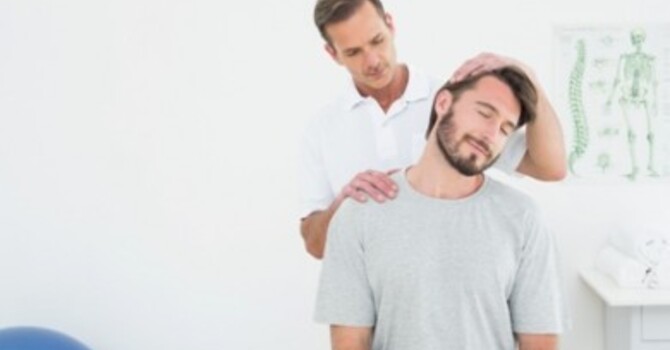 CHIROPRACTIC TREATMENT TO ADDRESS WHIPLASH image