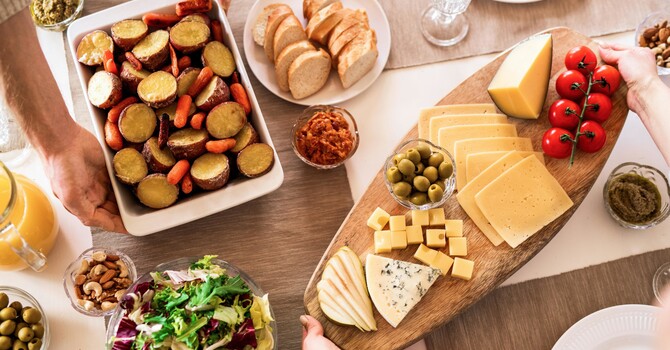 Building Healthy Relationships With Food: image