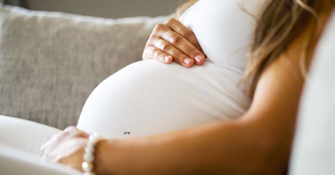 How Prenatal Massage Therapy Supports a Healthier, More Comfortable Pregnancy image