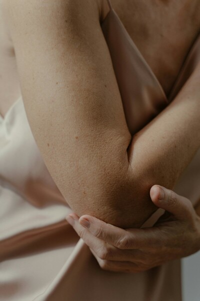 Link to: https://regenexx.com/conditions-treated/elbow/