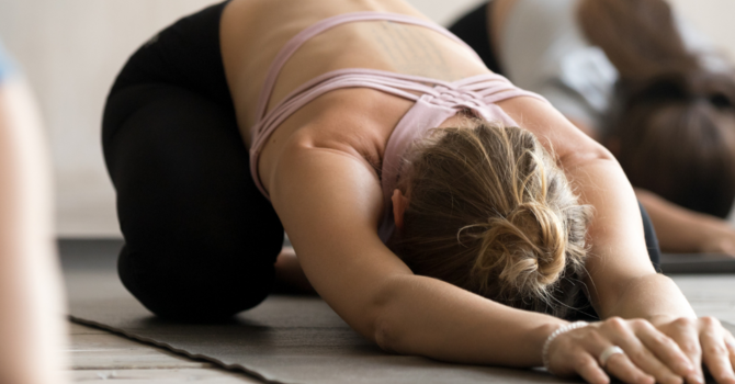 The 30-Second Exercise to Stimulate Your Vagus Nerve and Calm Your Mind