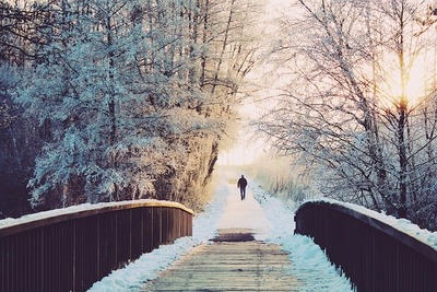Link to: https://kristyanndlpsychotherapy.com/blog/how-to-know-if-you-have-seasonal-depression-signs-symptoms-and-when-to-seek-help