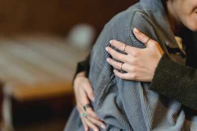 Link to: /pages/trauma-ptsd