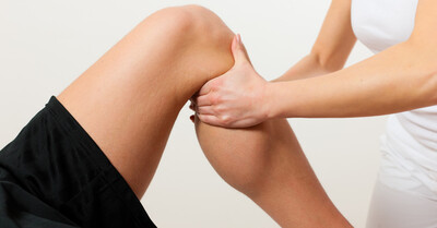 Receiving physiotherapy treatment at Great North Physiotherapy in Niagara-on-the-Lake.
