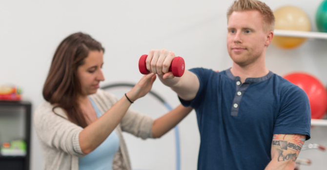  5 Upper Body Stretches for Desk Workers image
