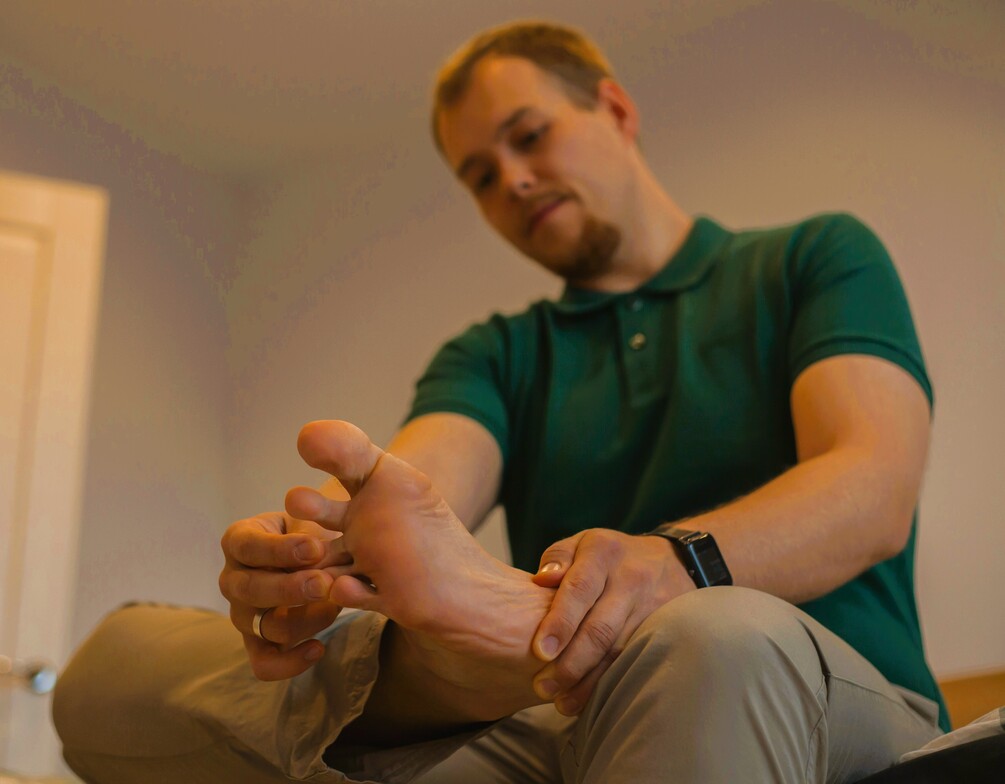 Chiropractic Foot Pain Treatment in Clinton Township, MI