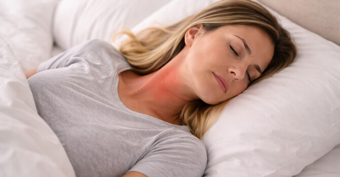 Why You Wake Up With Neck Pain—Even After a Full Night’s Sleep image