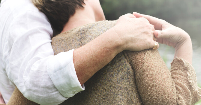 Trauma bonding: why leaving is complicated and why that is not a character flaw image
