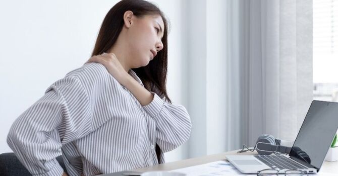 What to Do About Frozen Shoulder (and What to Expect)