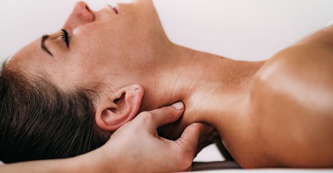 How Massage Therapy For Neck Pain Can Relieve Stiffness, Reduce Tension & Recover Faster in Vaughan